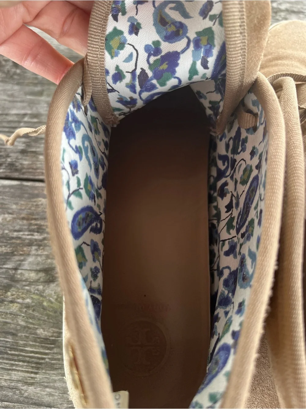 TORY BURCH WOMENS Suede Casual boot/sneakers  in Light Brown Sz 9